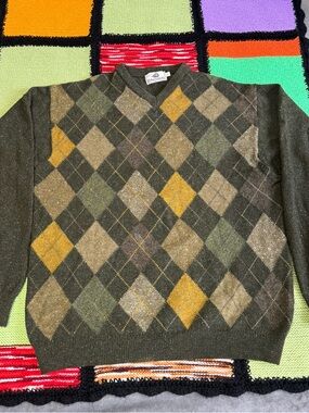 Vintage Fisherman out of Ireland knit Lambswool 100% wool v neck Large